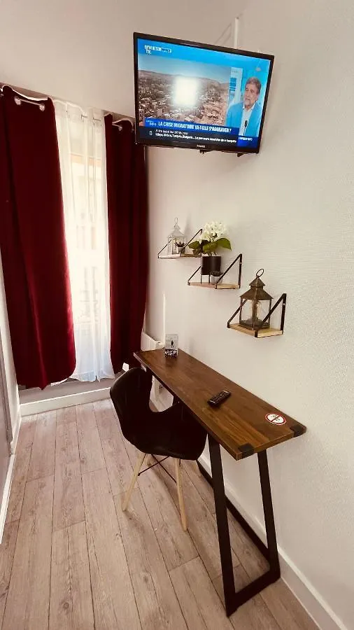 Hotel Louvain Paris