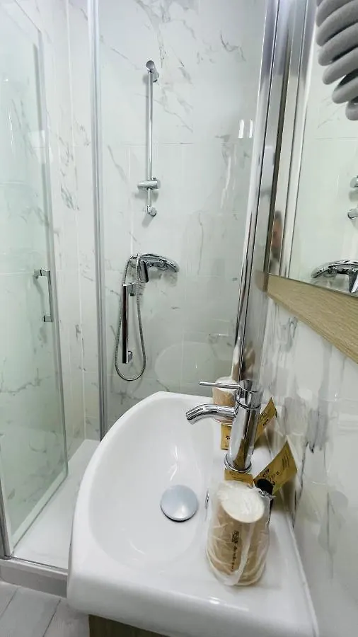 Hotel Louvain Paris France
