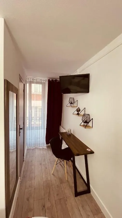 Hotel Louvain Paris