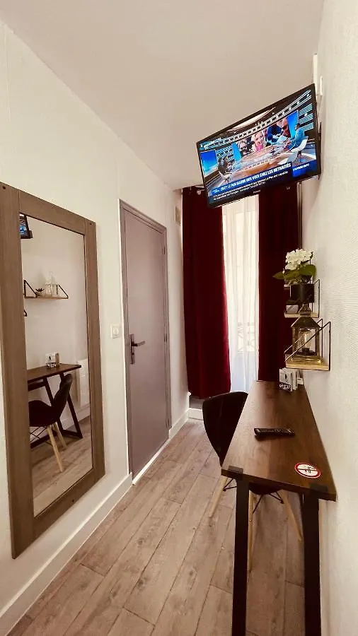 Hotel Louvain Paris