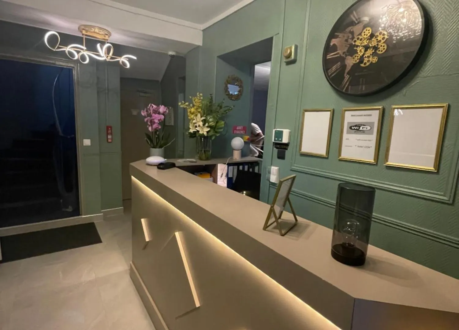 Hotel Louvain Paris
