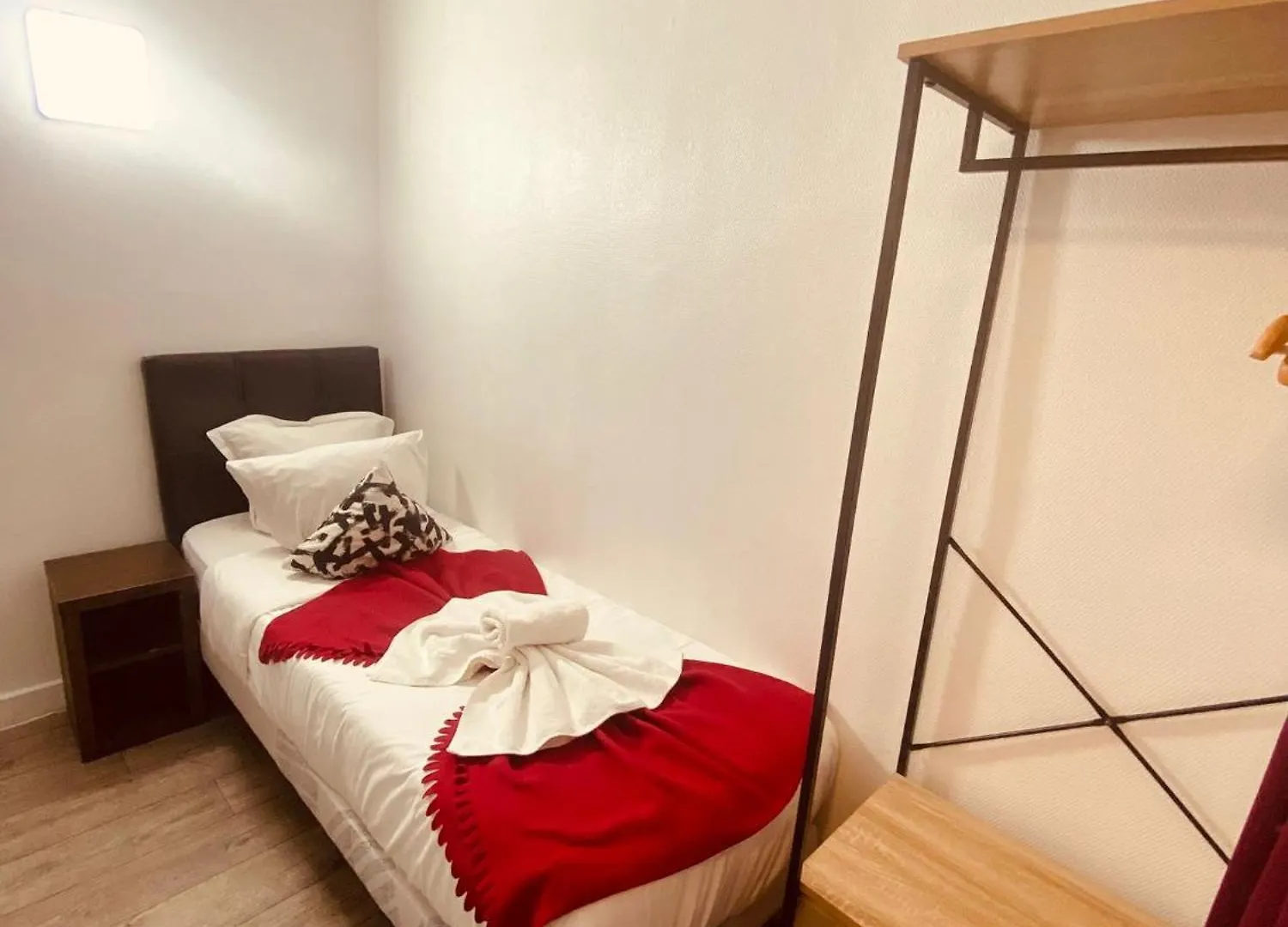 Hotel Louvain Paris 0*,